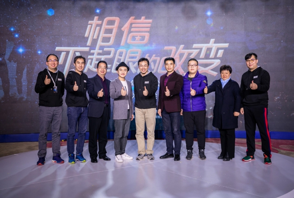 小镇青年 小镇青年